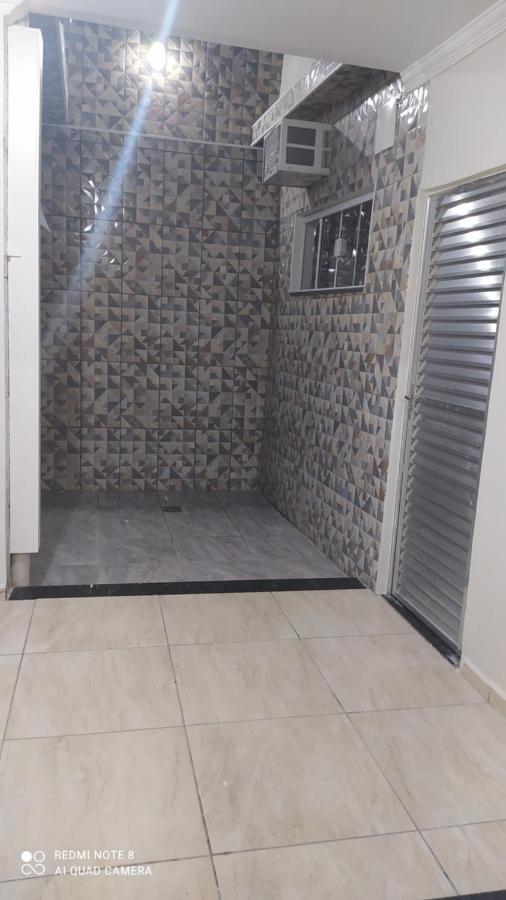 Pousada Quarto Completo Ar,Wi Fi E Garagem Gratuita Aparecida  Eksteriør billede